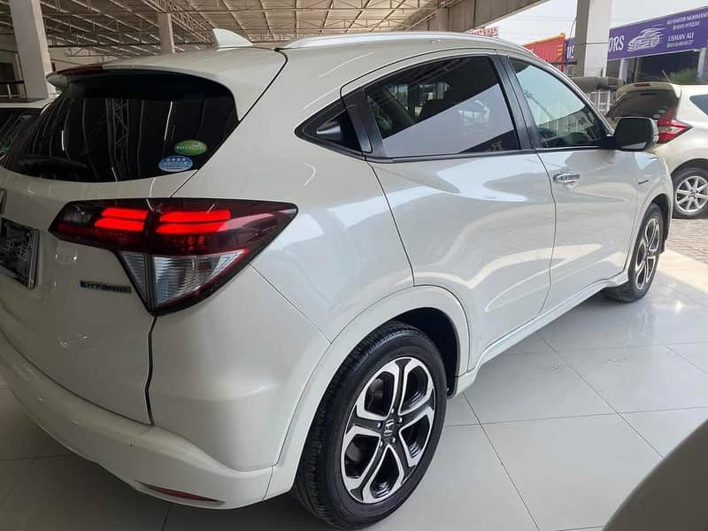 Honda Vezel 2015 9