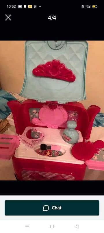 toys and jewellery box 0