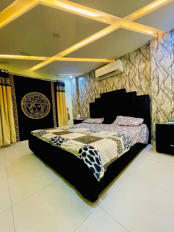 One bedroom VIP apartment for rent on daily basis in bahria town 1