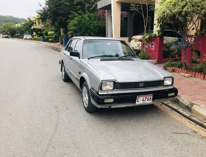 Honda Civic Standard 1983 vintage comfortable 3