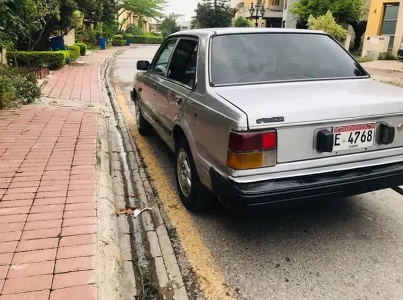 Honda Civic Standard 1983 vintage comfortable 6