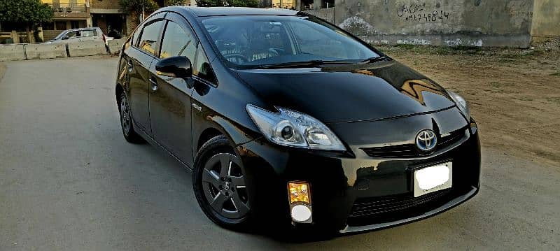 Toyota Prius 2011 S Led Islamabad total orignal 0