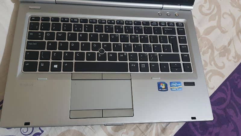 Best laptop in affordable price 1