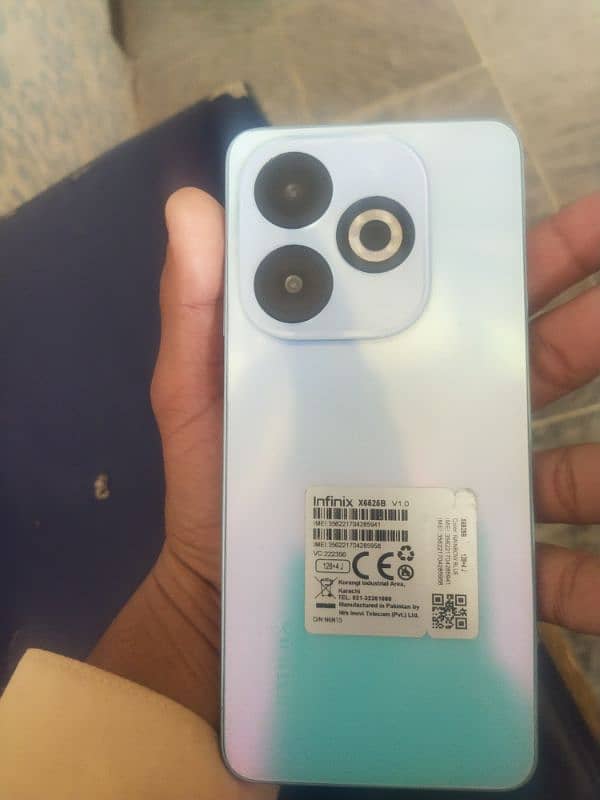 infinix smart 8 pro 4