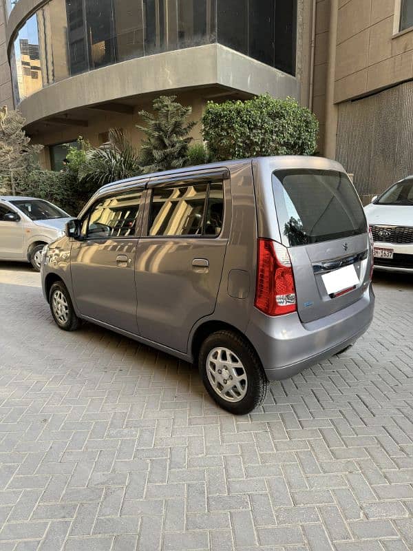 Suzuki Wagon R 2022 (Automatic) 1