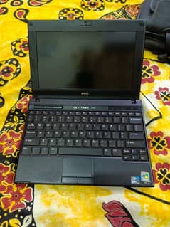 Dell Latitude 2120 Netbook Atom  Mini Laptop