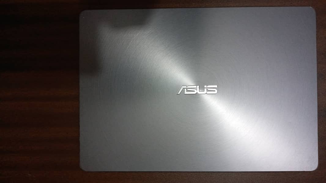 Asus UX430UAR Laptop 12