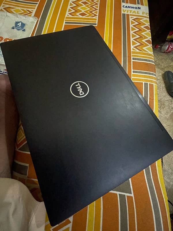 Dell Latitude 7490 0