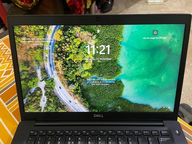 Dell Latitude 7490 1