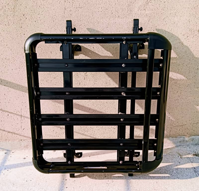 Aluminum Roof Carrier / Roof Rack for Sale 3