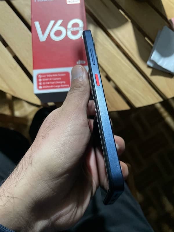 ZTE nubia V60 Design 4