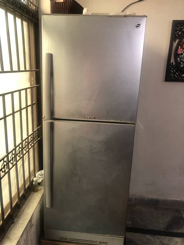 Pel Refrigerator For Sale 4