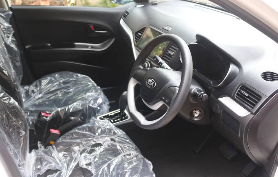 KIA Picanto 1.0 AT 2023/2024 (B2B) 6