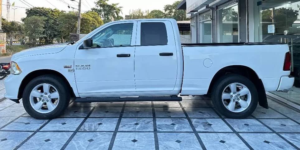 DODGE RAM 1500 Hemi - 2020 4