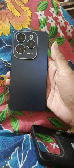 Infinix hot 40 in warrenty