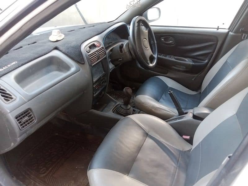 Suzuki Baleno 2004 3