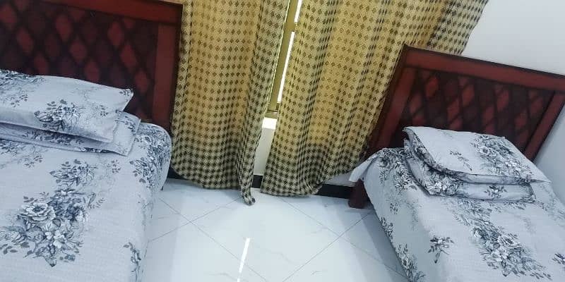 2 beds,, urgent sale 2