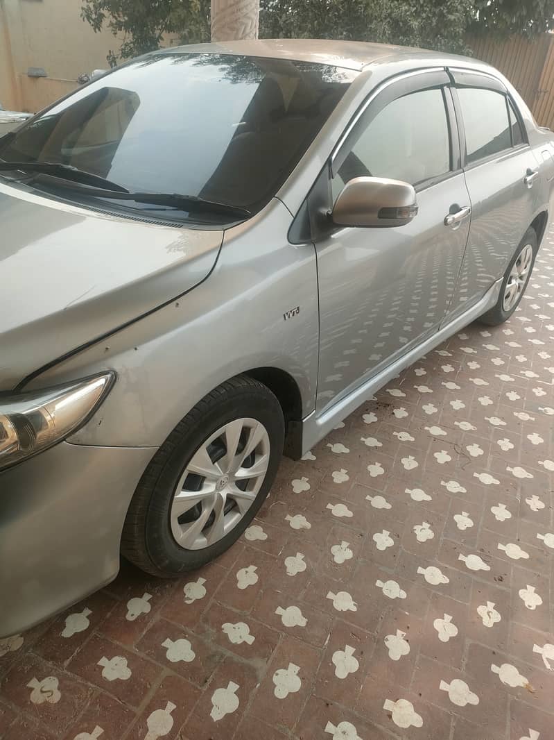 Toyota Corolla GLI 2013 0