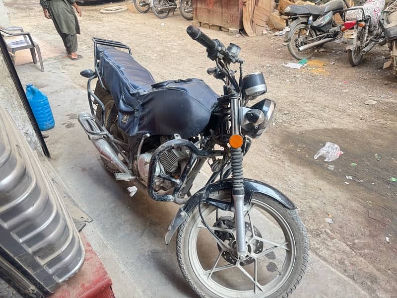 suzuki gs 150 2019 0