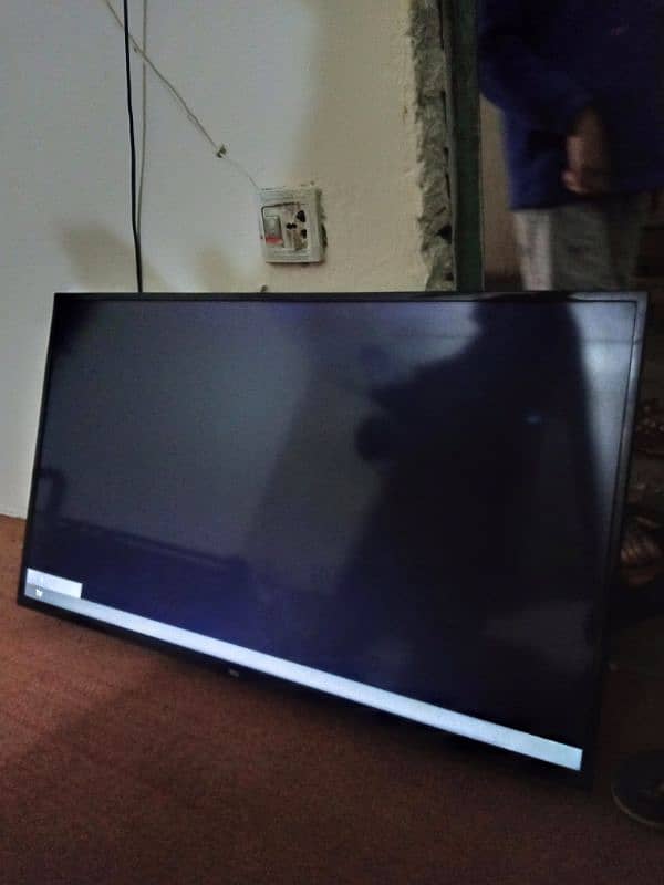 TCL LED TV 40" INCH 03339402197 4