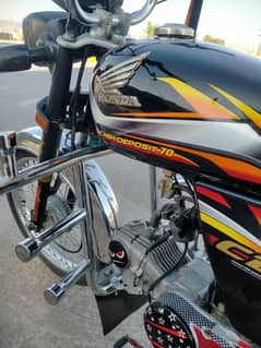 Honda cd 70. . . 22model black Color . . . invoice me hy