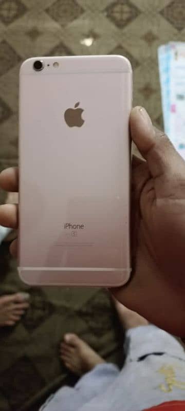 iPhone 6s plus rose gold 11