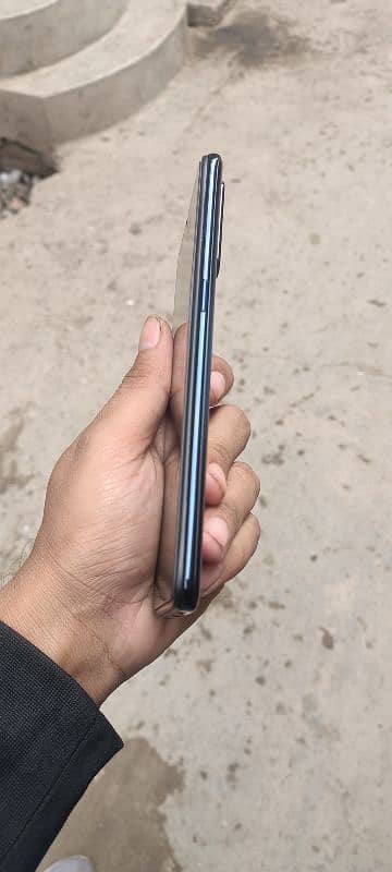 oppo f15 3