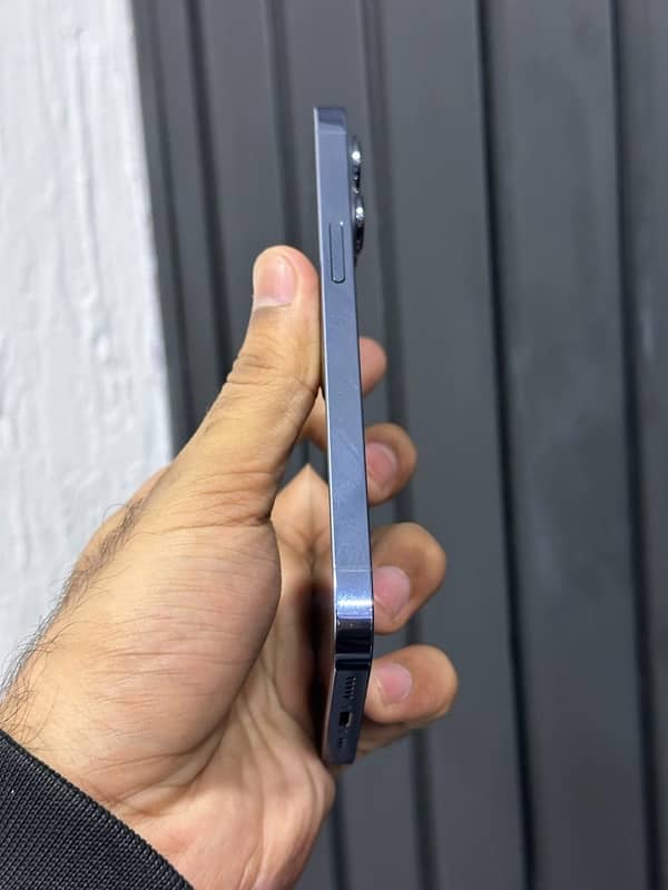 iphone 13 pro 256gb dual sim pta approved              11 12 14 15 16 2