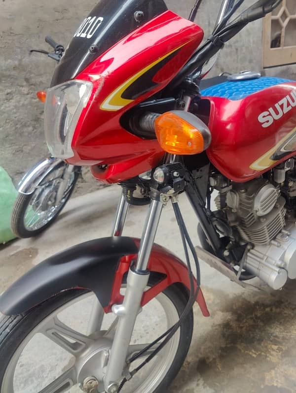 Suzuki gd 110 for sale not that much used only 4 months 3