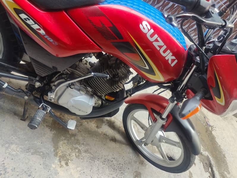 Suzuki gd 110 for sale not that much used only 4 months 4