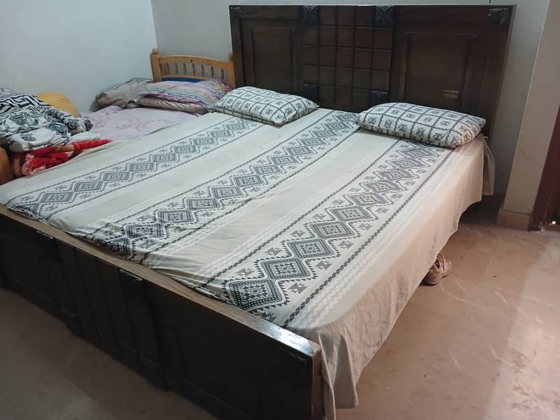 Bed set for sale 4