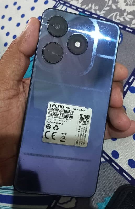 Tecno spark 10.6/128. 2