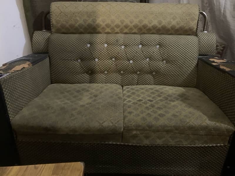 Sofa Set Good Condition 2