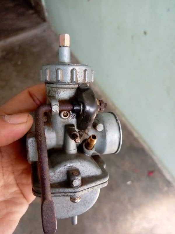 CD 70 Carburetor 2