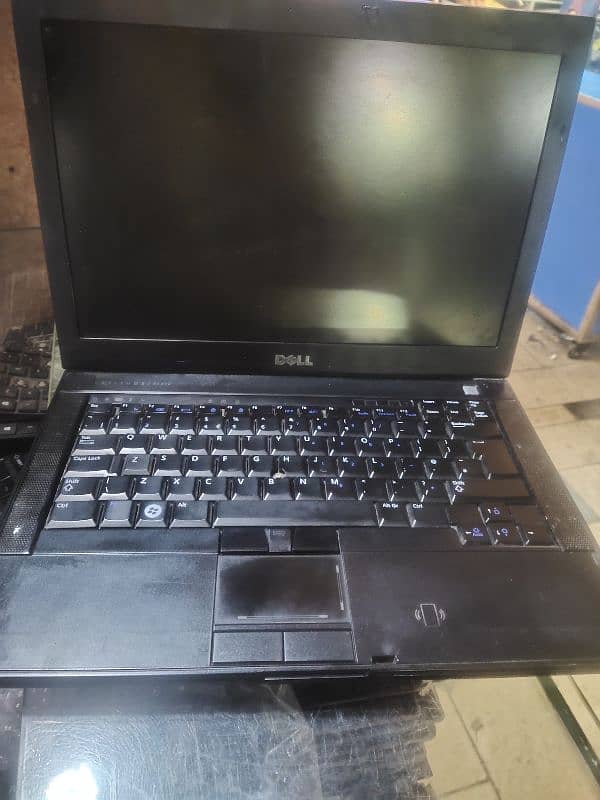 Dell. Latitude core2du. 03073783690,tuhb 3