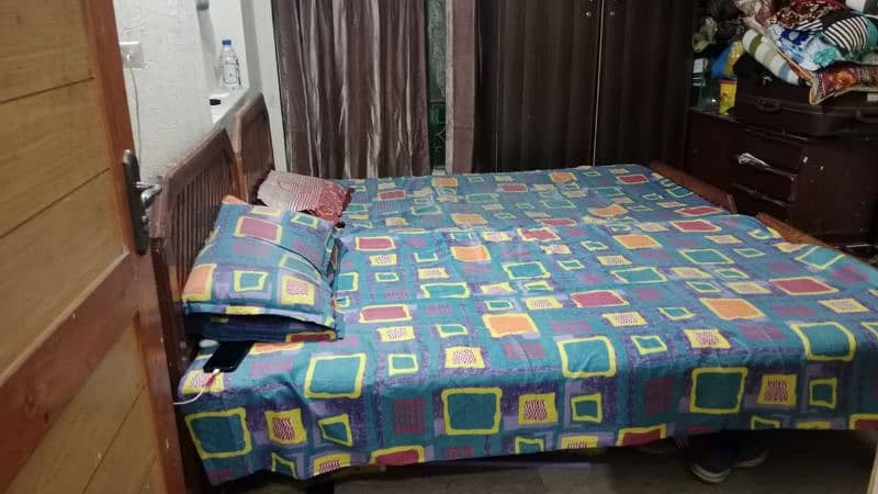 Assalam Alaikum  2 single beds for sale 3