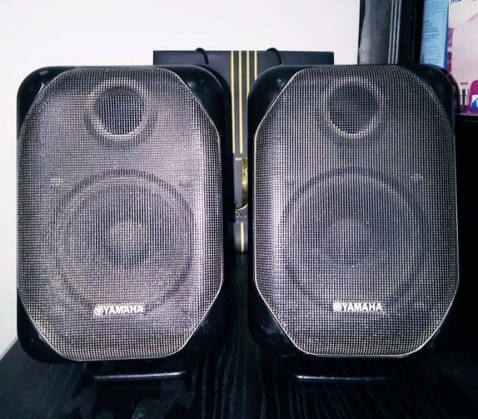 Yamaha Speakers 0