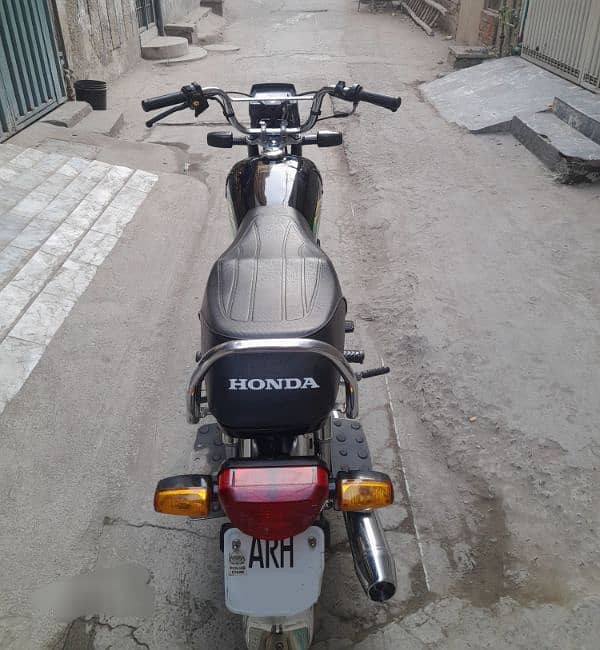 HONDA CD 70 (2023) 4