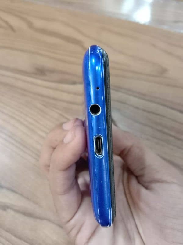 Tecno spark 6 go 3