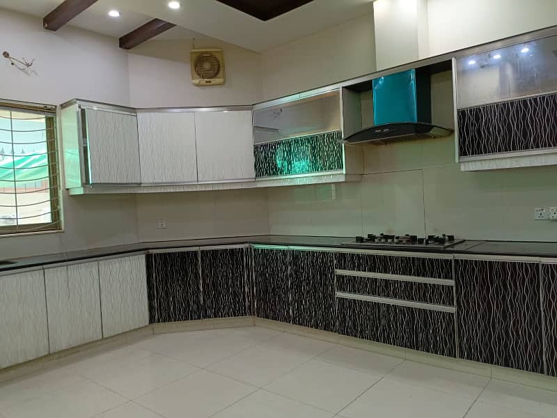 One Kanal Corner Double Unit House Available On Rent At Prime Location Of DHA Phase 06. 22