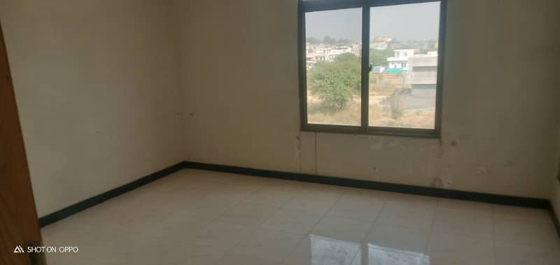 New Flat For Rent F15 Islamabad 4