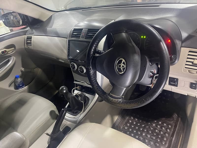 Toyota Corolla XLI 2013 8