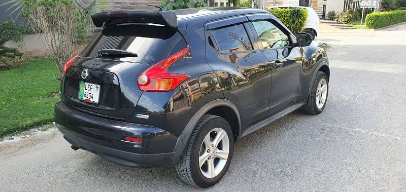 Nissan Juke 2012 1