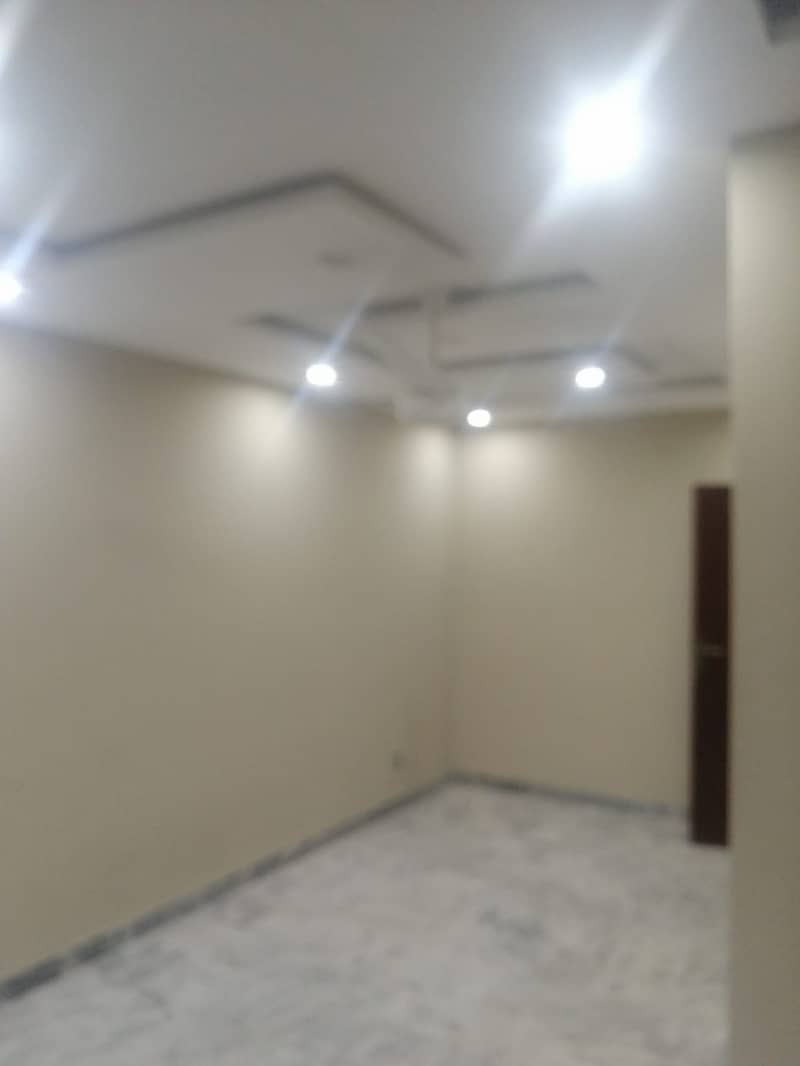 1 Bed Apartment - in Bahria Town 1