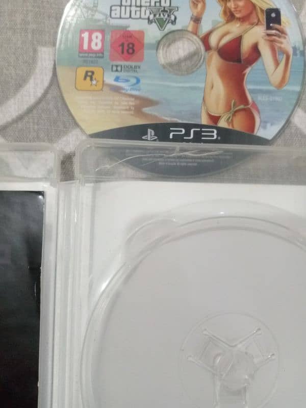 PS3 GTA 5 game disk 4