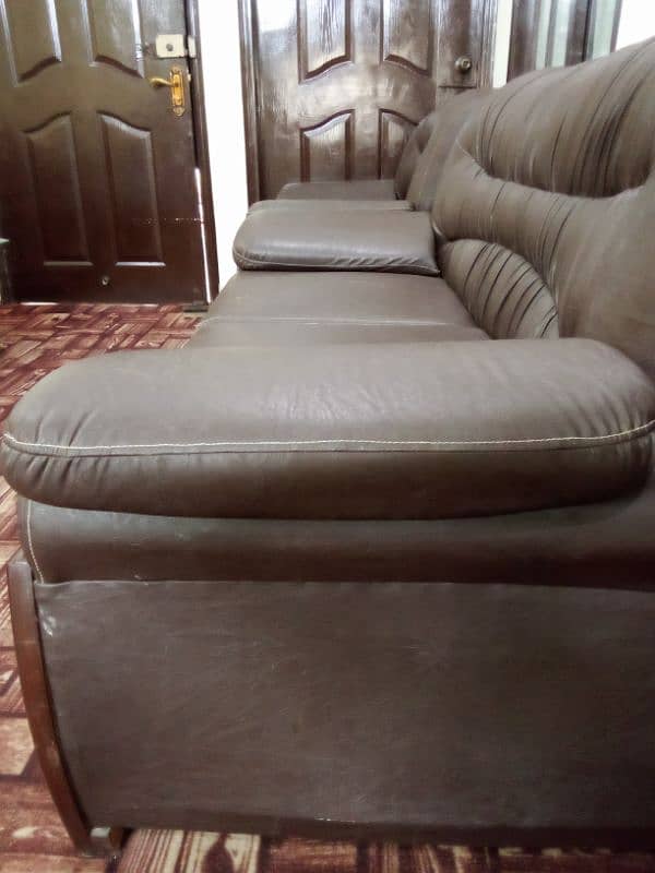 sofa set for sale. 4