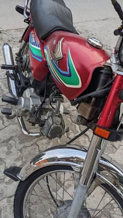 total genuine bike he urgent sale ph:03002517009