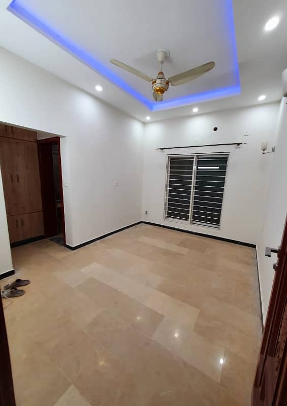 10 Marlas Double Storey Independent House Available For Rent G-14/4 3