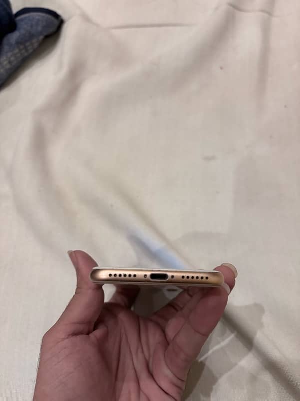 iphone 8 64gb pta approved 5