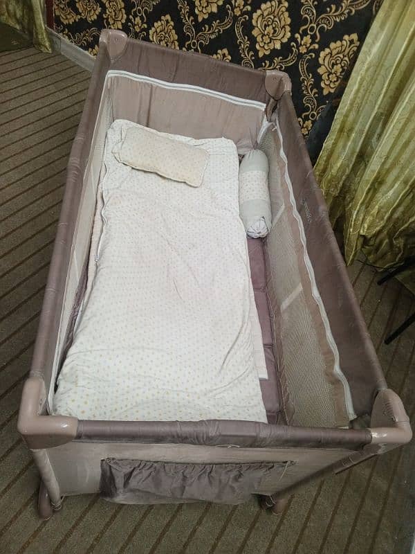 baby cot 4